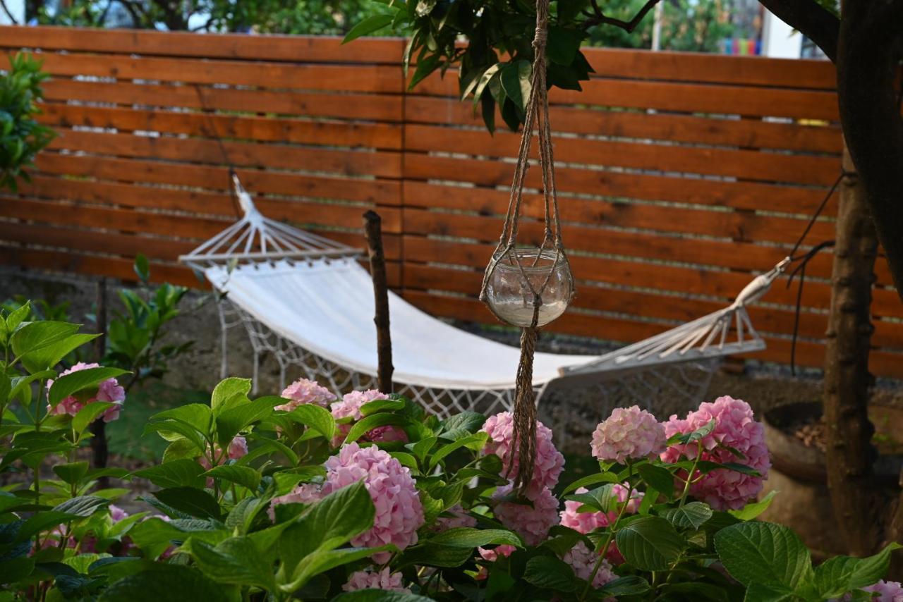 Hostel Center Ulcinj Eksteriør billede
