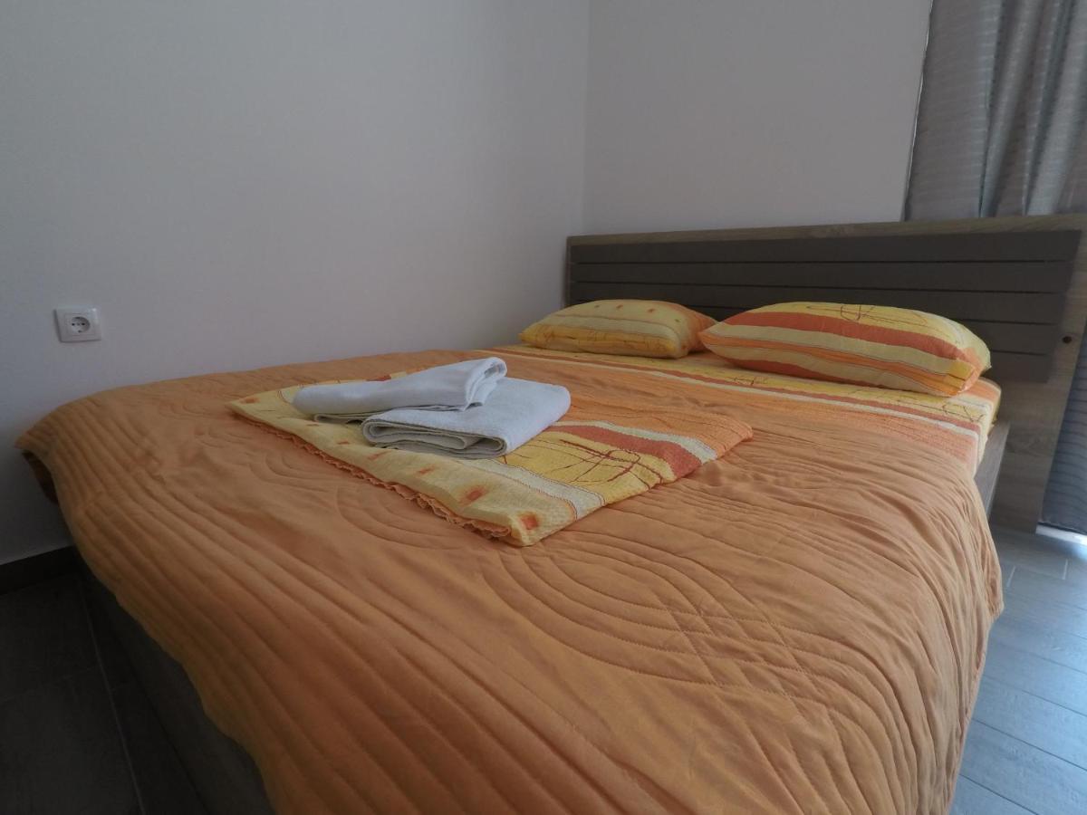 Hostel Center Ulcinj Eksteriør billede