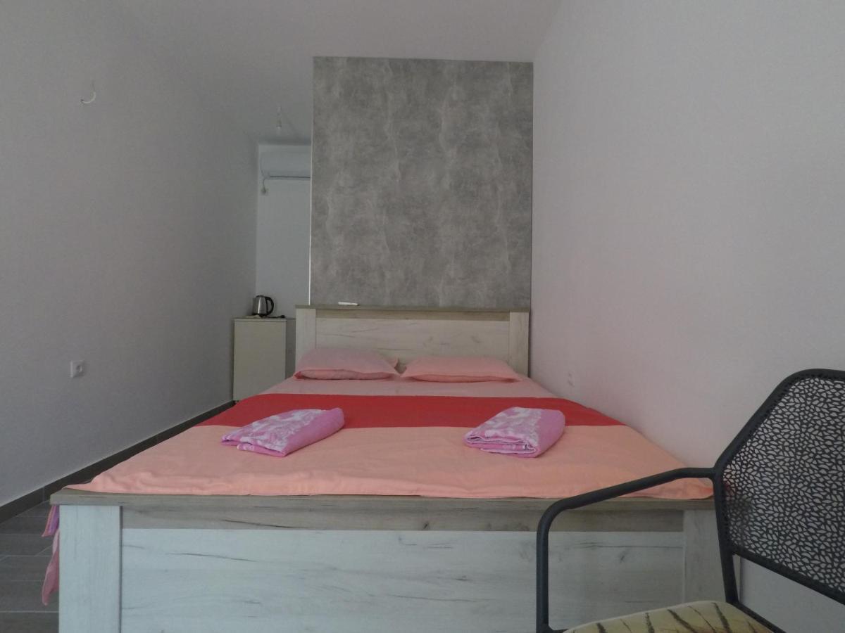 Hostel Center Ulcinj Eksteriør billede