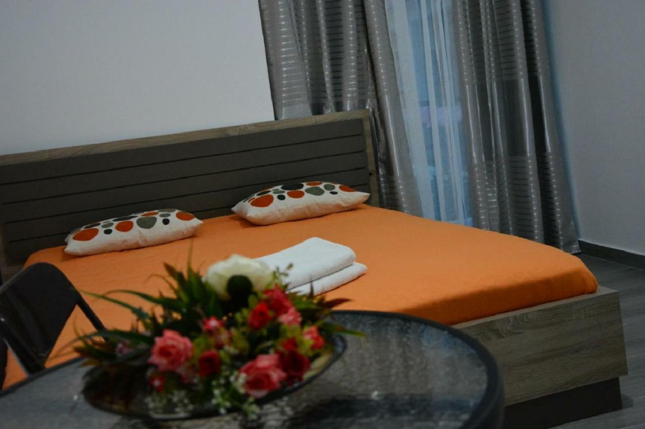 Hostel Center Ulcinj Eksteriør billede